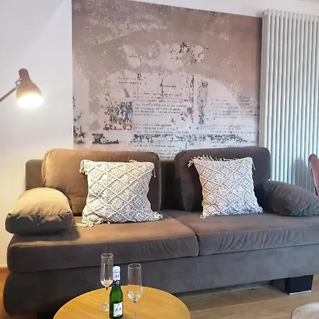 Stilvolle Wohnung Direkt In Der City Würzburg Buitenkant foto